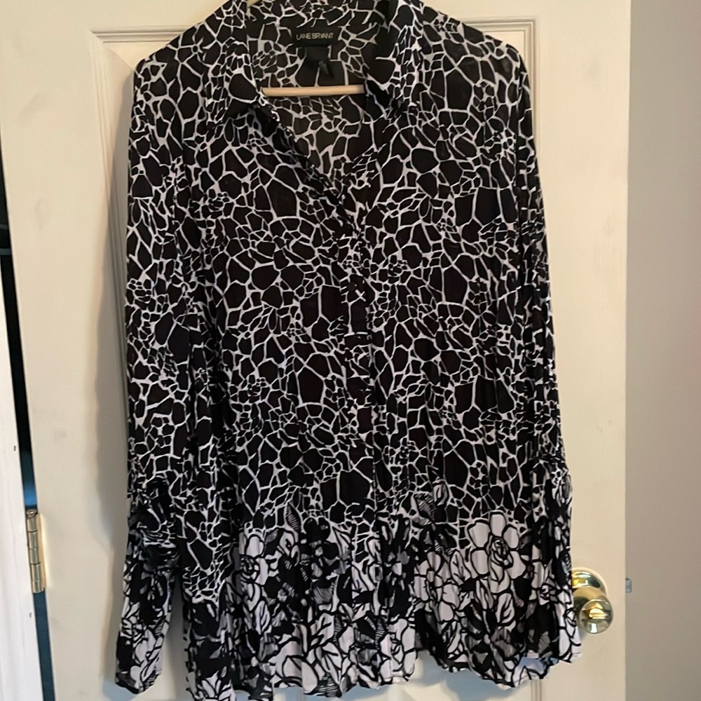 Lane Bryant blouse leopard crinkle texture